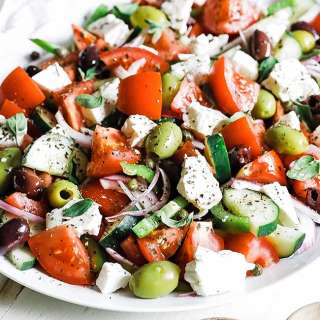 Traditional Greek Salad Recipe (Horiatiki Salada)