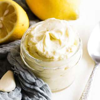 Homemade Garlic Aioli Recipe