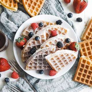 Homemade Belgian Waffles Recipe (Brussels Style)