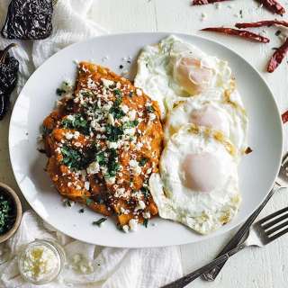 Homemade Chilaquiles Recipe (Rojos Style)