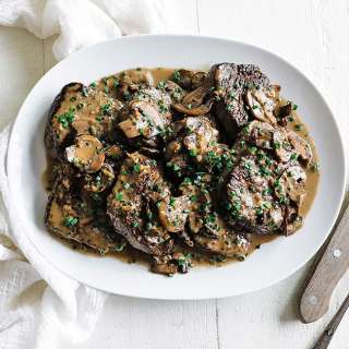 Delicious Classic Steak Diane Recipe