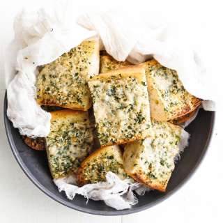 Homemade Garlic Bread Recipe