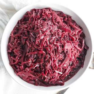 German Red Cabbage Recipe (Rotkohl)