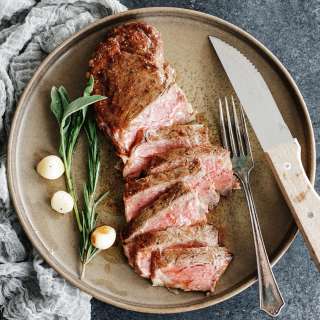 How to Cook Steak in the Oven