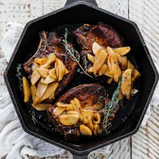 Pork Chops with Apples