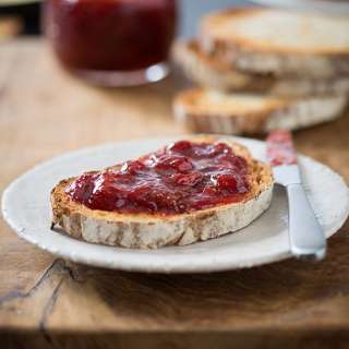 8 minute strawberry jam