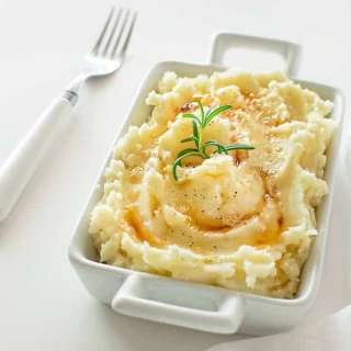 MASHED POTATOES WITH A SECRET