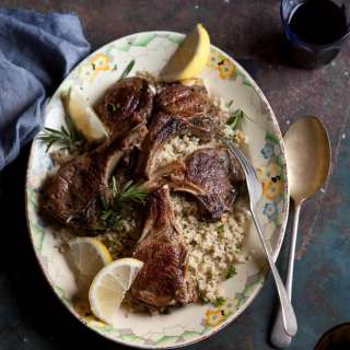 Grilled lamb chops with rosemary & garlic