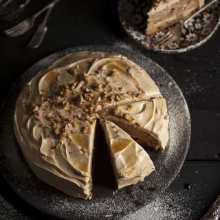 apple cake with maple cream cheese frosting