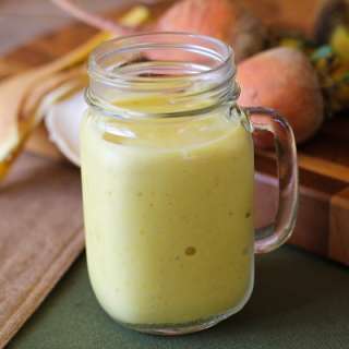Banana Beet Smoothie