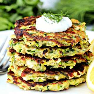 Greek Zucchini Fritters (Kolokithokeftedes)