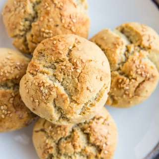 Almond Flour Dinner Rolls