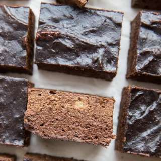 Healthy Flourless Brownies