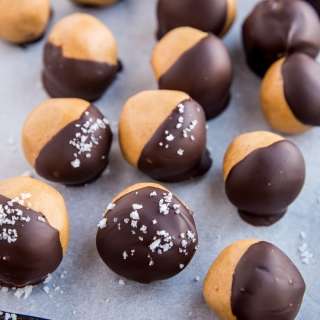 Keto Peanut Butter Buckeyes