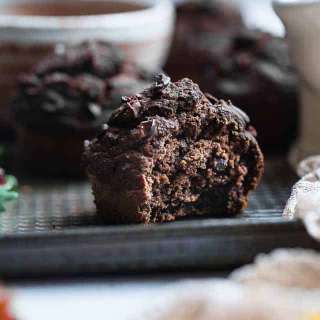 Healthy Gluten Free Chocolate Pumpkin Muffins (145 Calories)