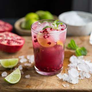 Pomegranate mojito