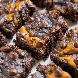 Paleo Pumpkin Swirl Brownies