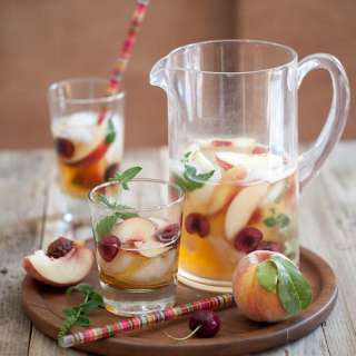 Hotel Inspired White Peach Sangria