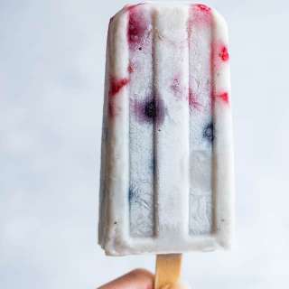 Dairy Free Paleo Banana Pudding Pops