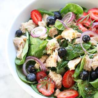 Summer Berry Spinach Salad