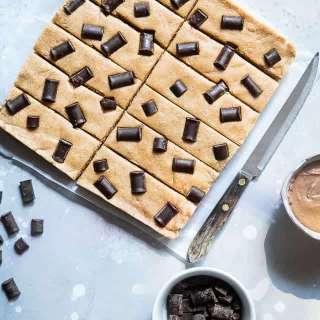 Homemade Paleo Protein Bars