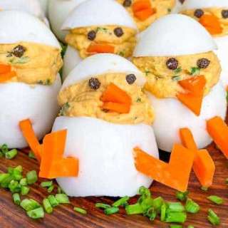 Easter Deviled Eggs (Easter Chicks)
