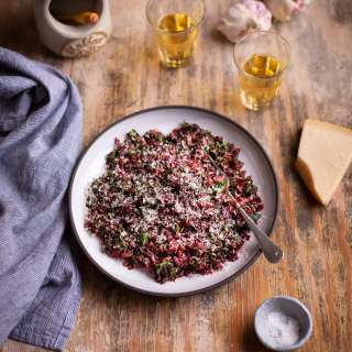 Delicious beetroot tops sautéed with garlic & fennel