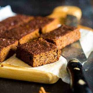 Paleo Pumpkin Cake Bars {One Bowl}