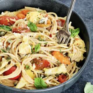 Mediterranean Pasta (Easy & Healthy)