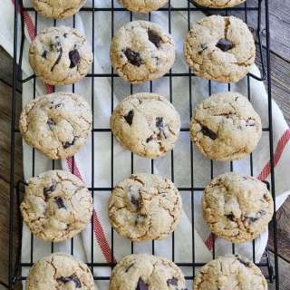 Chocolate Chunk Oat Cookies