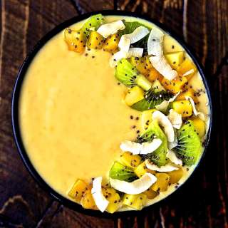 Tropical Smoothie Bowl