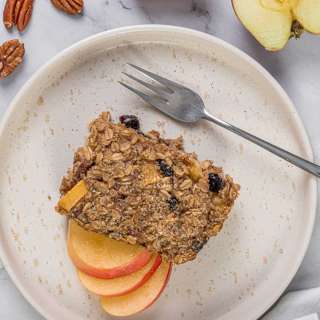 Baked Apple Oatmeal
