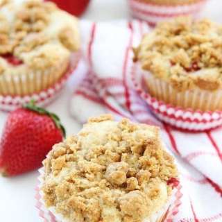 Strawberry Cheesecake Muffins