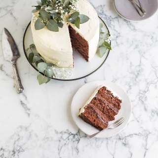 Chocolate cake with hazelnut ganache & vanilla swiss meringue buttercream