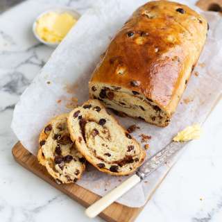 Cinnamon swirl raisin bread recipe