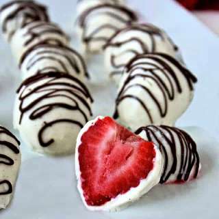 Yogurt-Dipped Strawberries with Drizzled Chocolate