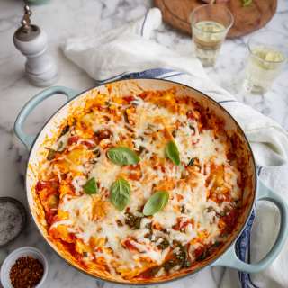 Easy spinach & tomato ravioli bake