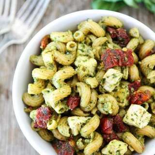 Pesto Chicken Pasta with Sun-Dried Tomatoes