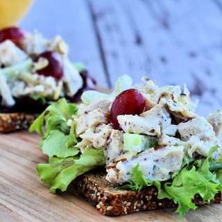 Chicken Salad with Grapes and Almonds