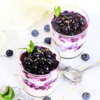 Easy Blueberry Overnight Oats