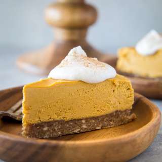 Paleo Pumpkin Cheesecake