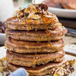 Paleo Carrot Cake Pancakes
