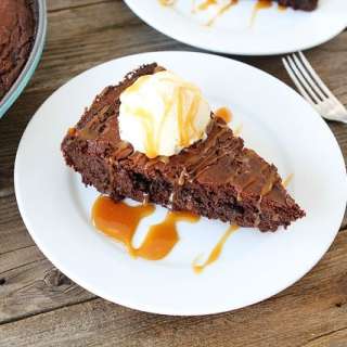 Salted Caramel Skillet Brownies