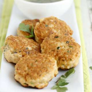 Thai fishcakes with a chilli-lime dipping sauce