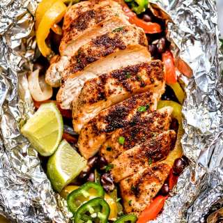 Easy Chicken Fajita Foil Packets