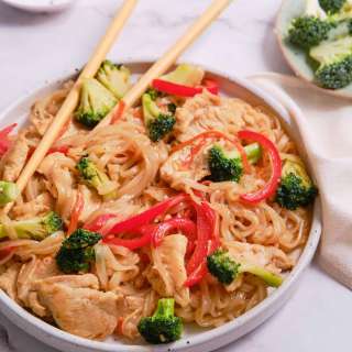 Rice Noodle Chicken Stir-Fry