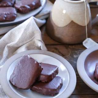 Paleo Chocolate Shortbread Cookies