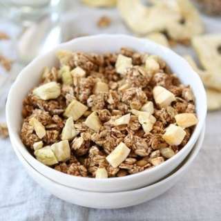 Apple Cinnamon Granola