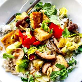 Thai Garlic and Black Pepper Tofu with Mushrooms