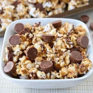 Reese's Peanut Butter Cup Popcorn